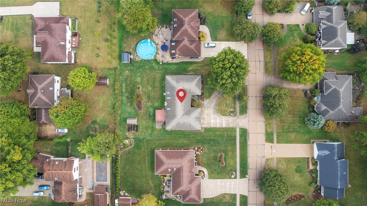 Royal State 03 - Residential