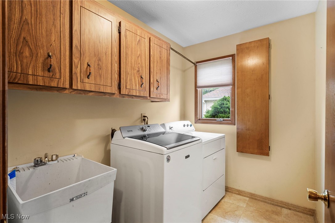 Royal State 03 - Residential