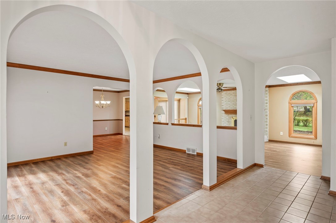 Royal State 03 - Residential