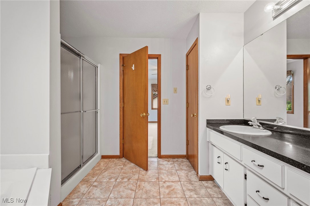 Royal State 03 - Residential