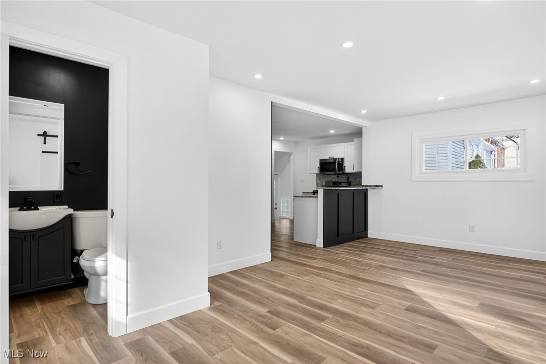 Waid & Duffeys Ctr Hwy Al - Residential