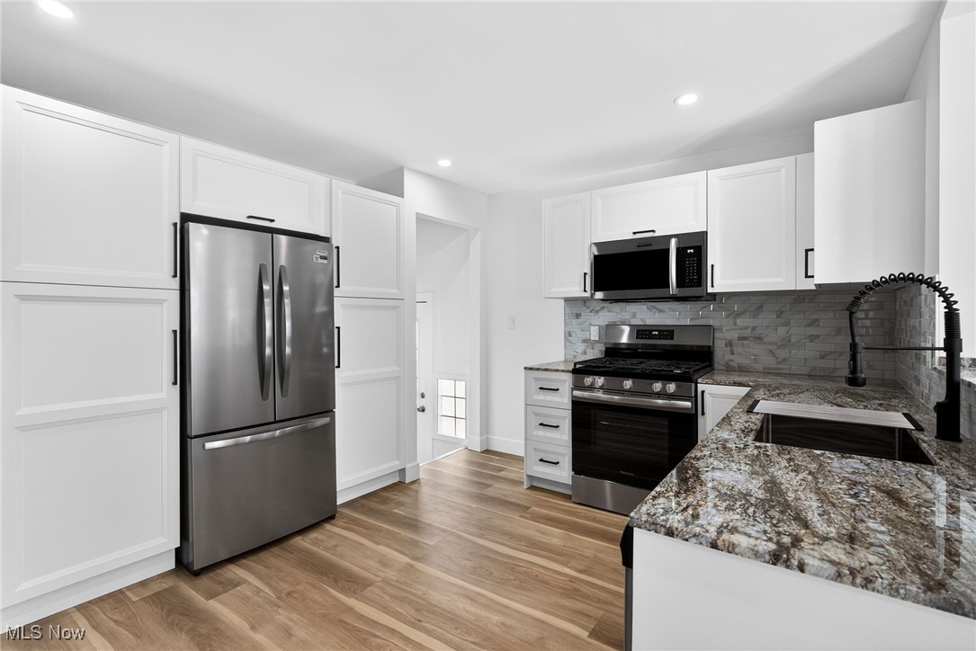 Waid & Duffeys Ctr Hwy Al - Residential