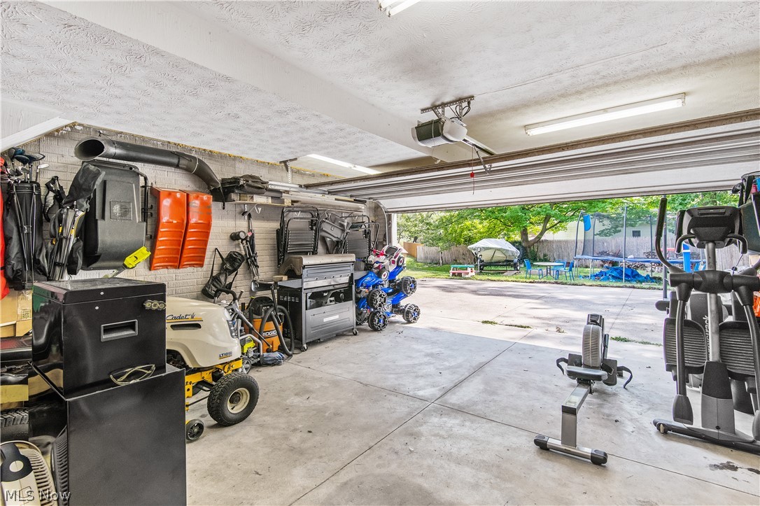 Hohmans Long Lake Channel - Residential