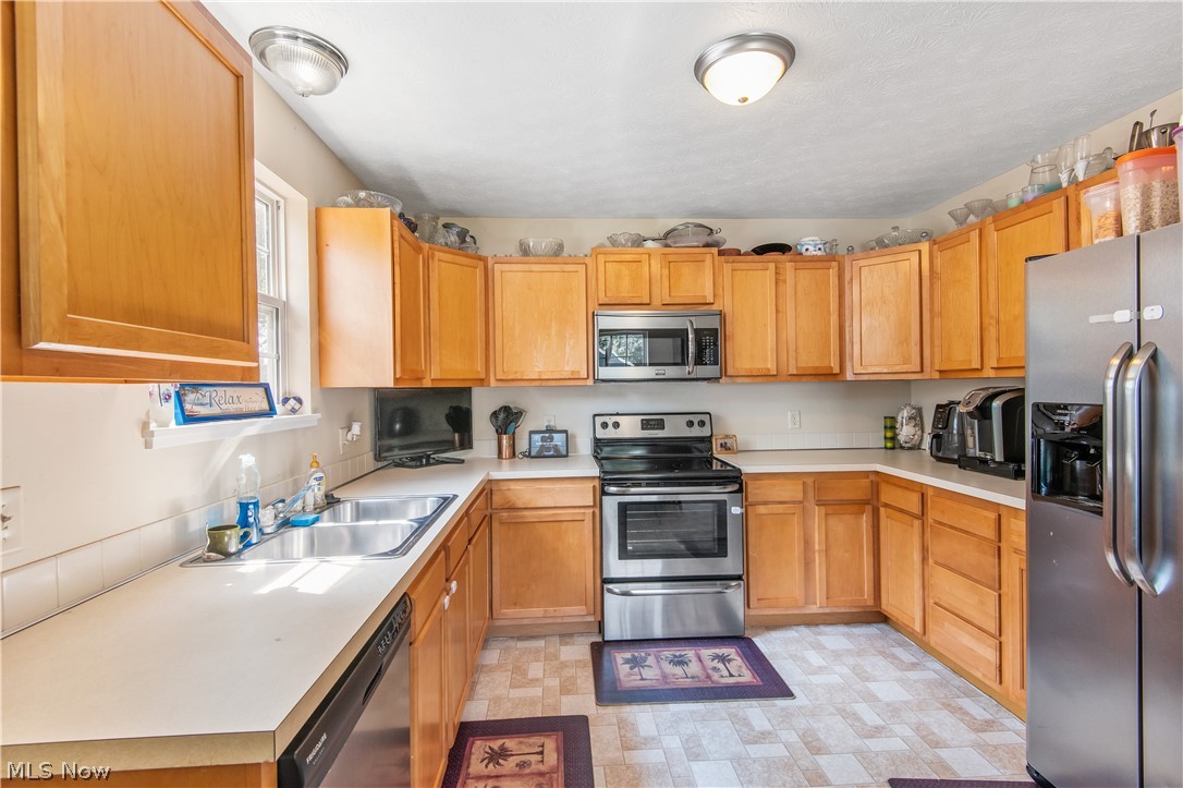 Hohmans Long Lake Channel - Residential