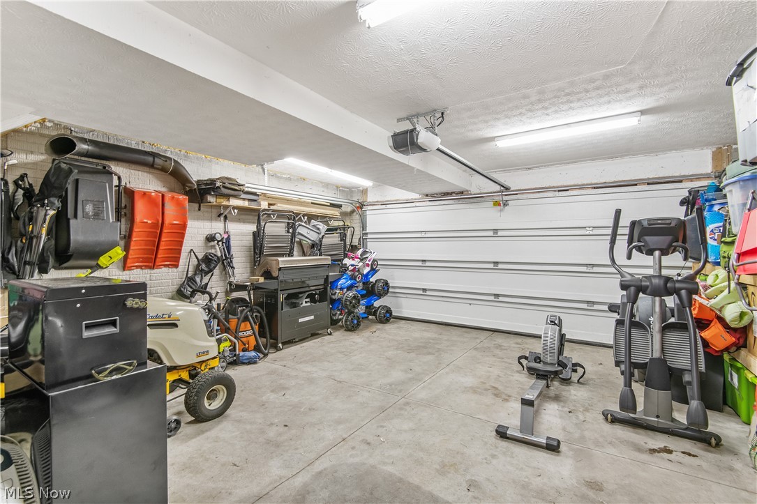 Hohmans Long Lake Channel - Residential