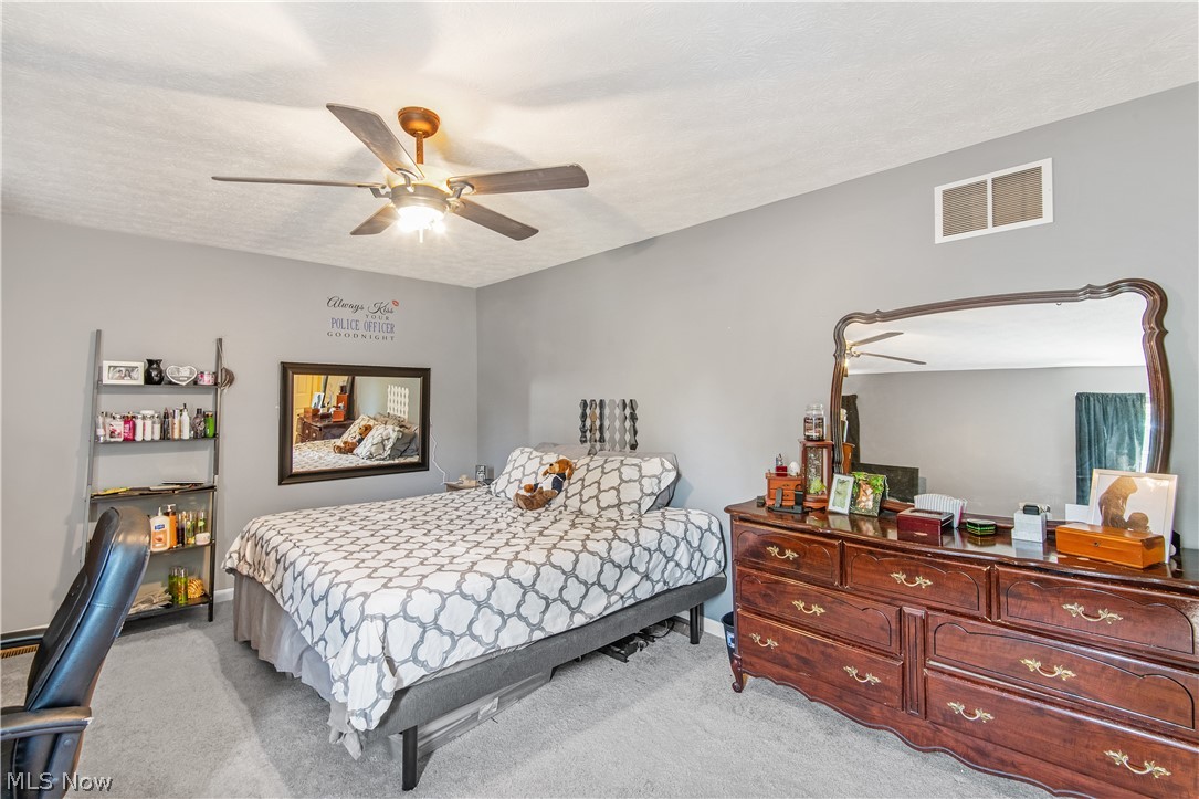 Hohmans Long Lake Channel - Residential