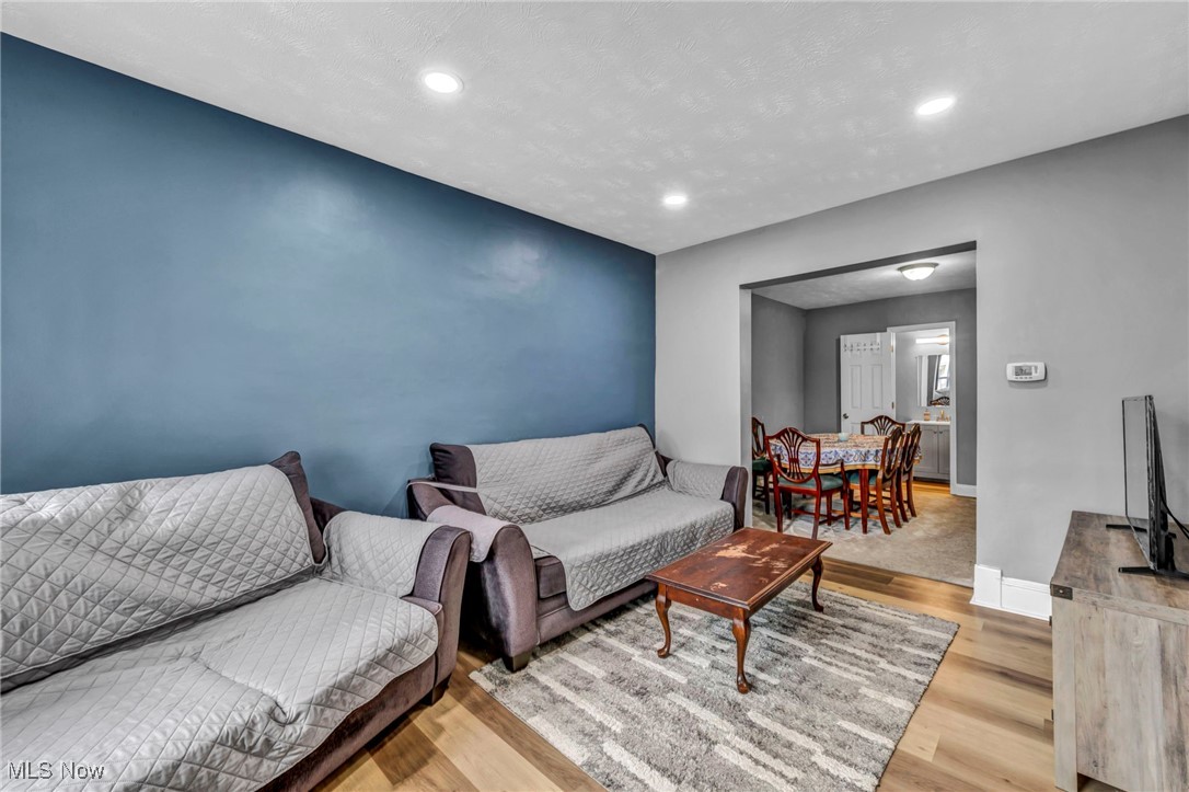 3146 W 90th Street, Cleveland, Ohio image 6