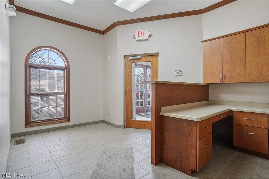 120 W Aurora Road