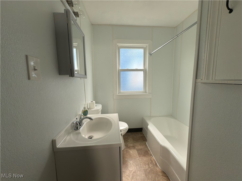 131 Blake Street, Elyria, Ohio image 12
