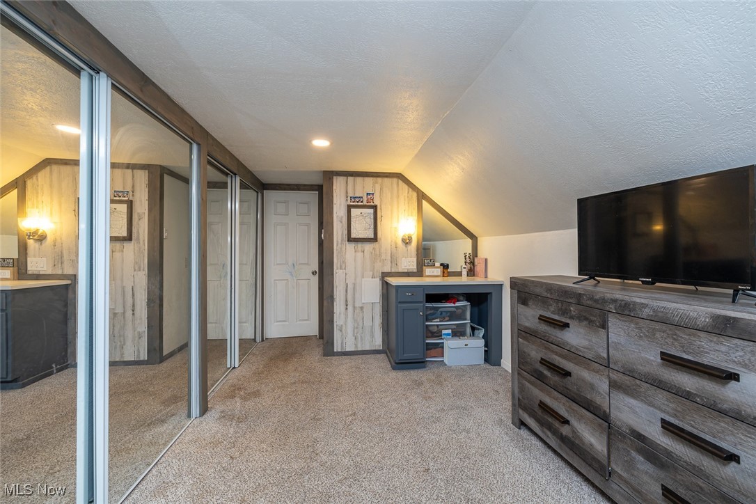 524 Irving Park Boulevard, Sheffield Lake, Ohio image 26