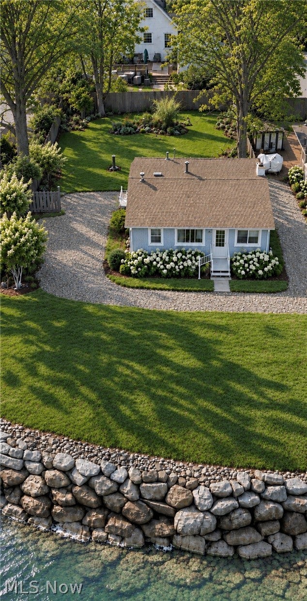 4532 Edgewater Drive