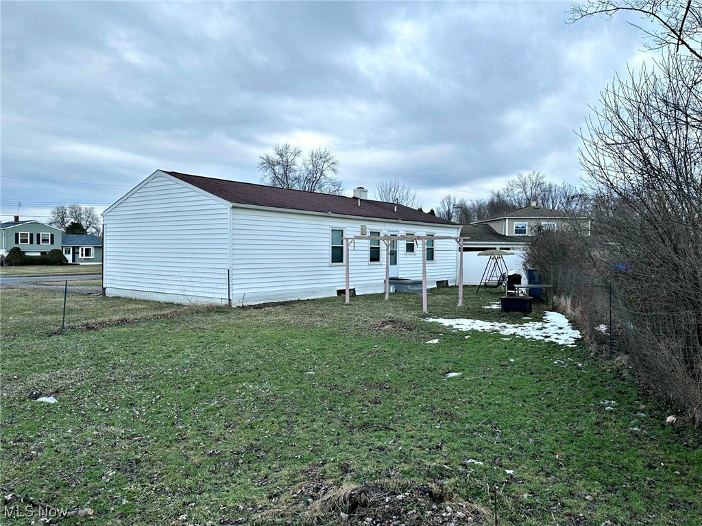 5609 Colgate Avenue, Austintown, Ohio image 23
