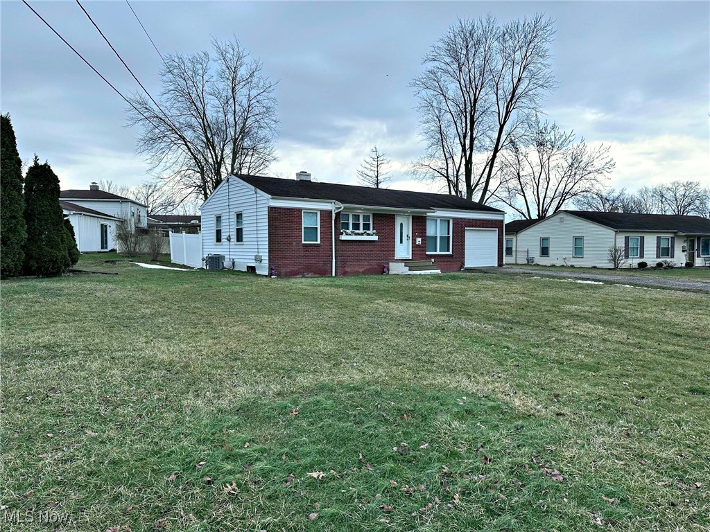 5609 Colgate Avenue, Austintown, Ohio image 2