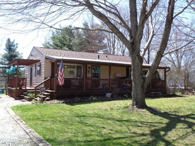 Welcome home to 226 Judson Rd Kent, Ohio 44240!
This lovely home features newer roof, furnace, central air and well. (Within 8 years)
You will enjoy large eat in kitchen, tow full baths, a basement rec room and a deck that wraps around 3/4 of the house. The back yard is fence for kids with two legs or four! The heated garage is a car enthusiast's dream, it would also be a great work shop.
Call to day for your private showing and start packing!