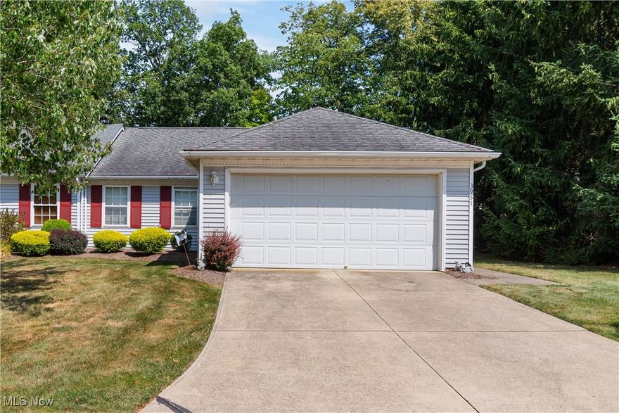 Discover the charm of single-story living in this inviting 2-bedroom condo nestled in the heart of Medina. With its classic layout, this property provides a comfortable and low-maintenance lifestyle. Don't miss this opportunity to make it your own!   PLEASE ALLOW 48 HOURS for response to any offers