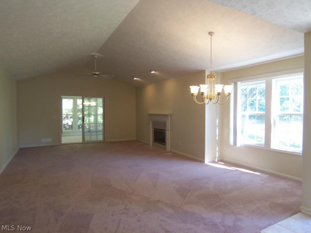 Woodbury Condo - Residential