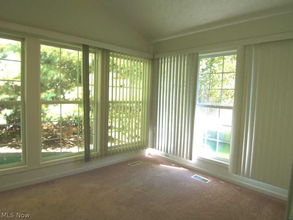 Woodbury Condo - Residential