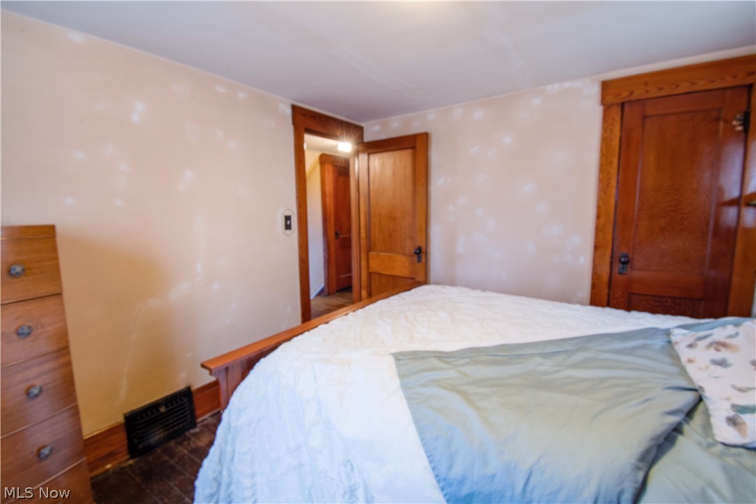 Guys Sub - Residential