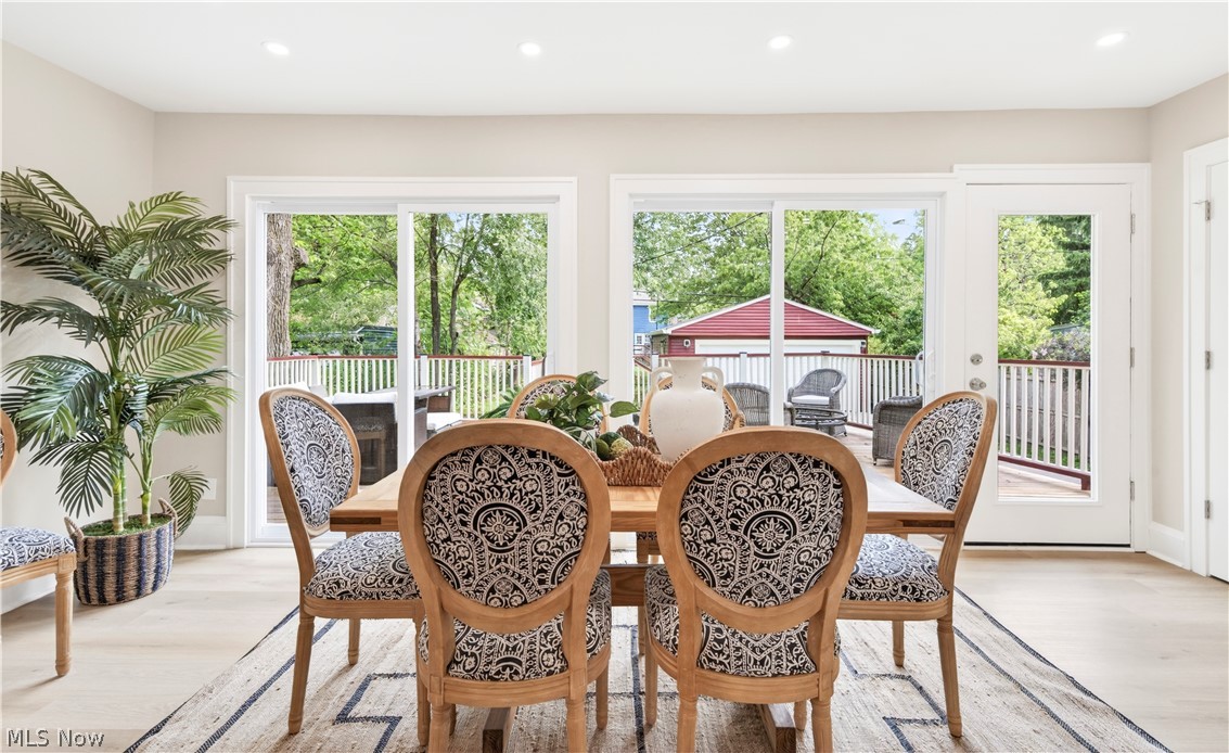 James J Hinde Realty Coventry - Residential