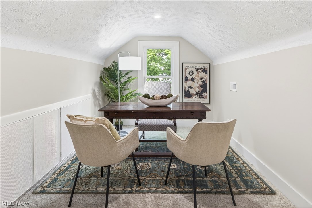 James J Hinde Realty Coventry - Residential