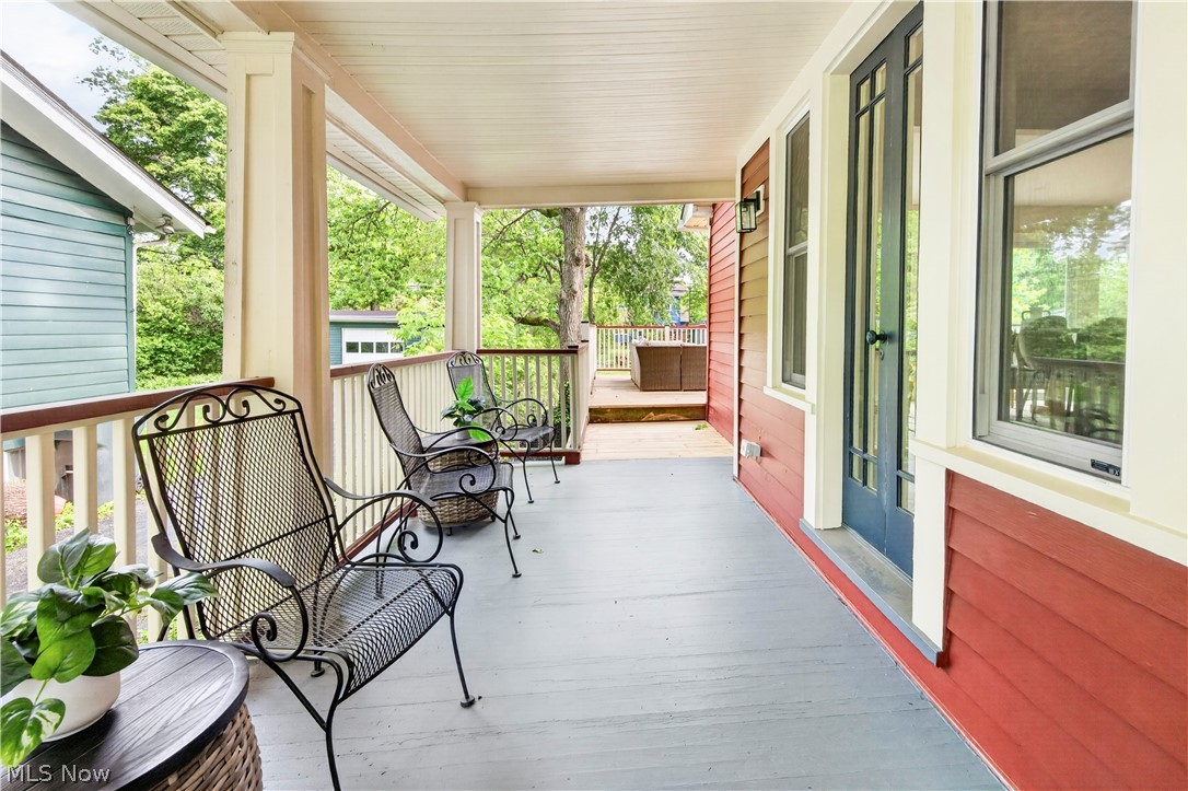 James J Hinde Realty Coventry - Residential