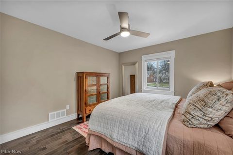 Tiny photo for 24011 Bruce Road, Bay Village, OH 44140 (MLS # 5187097)