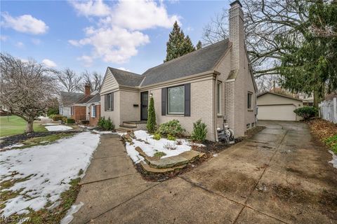 24011 Bruce Road Bay Village OH 44140