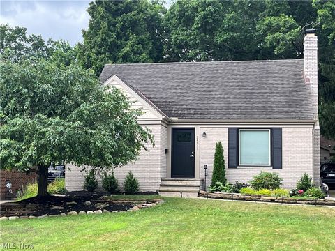 Tiny photo for 24011 Bruce Road, Bay Village, OH 44140 (MLS # 5187097)