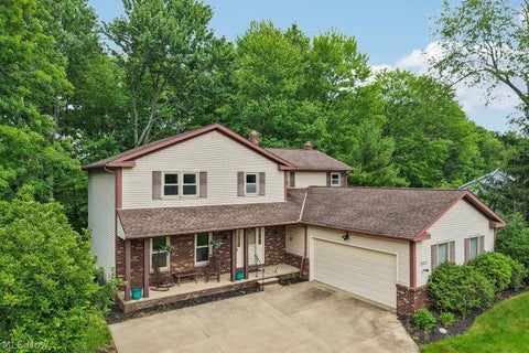 Photo for 32921 N Burr Oak Drive