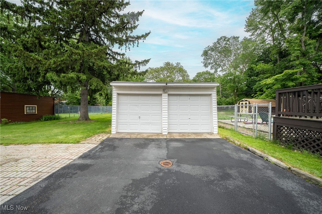 961 Oxford Road, Cleveland Heights, Ohio image 25