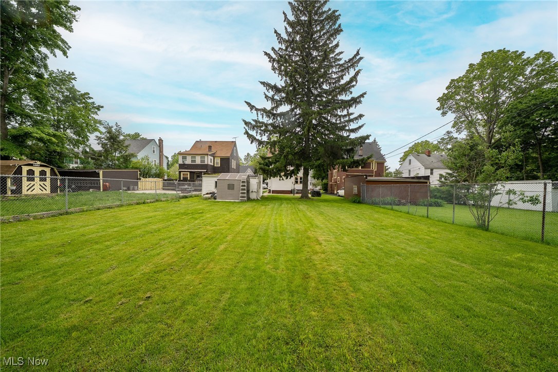 961 Oxford Road, Cleveland Heights, Ohio image 24