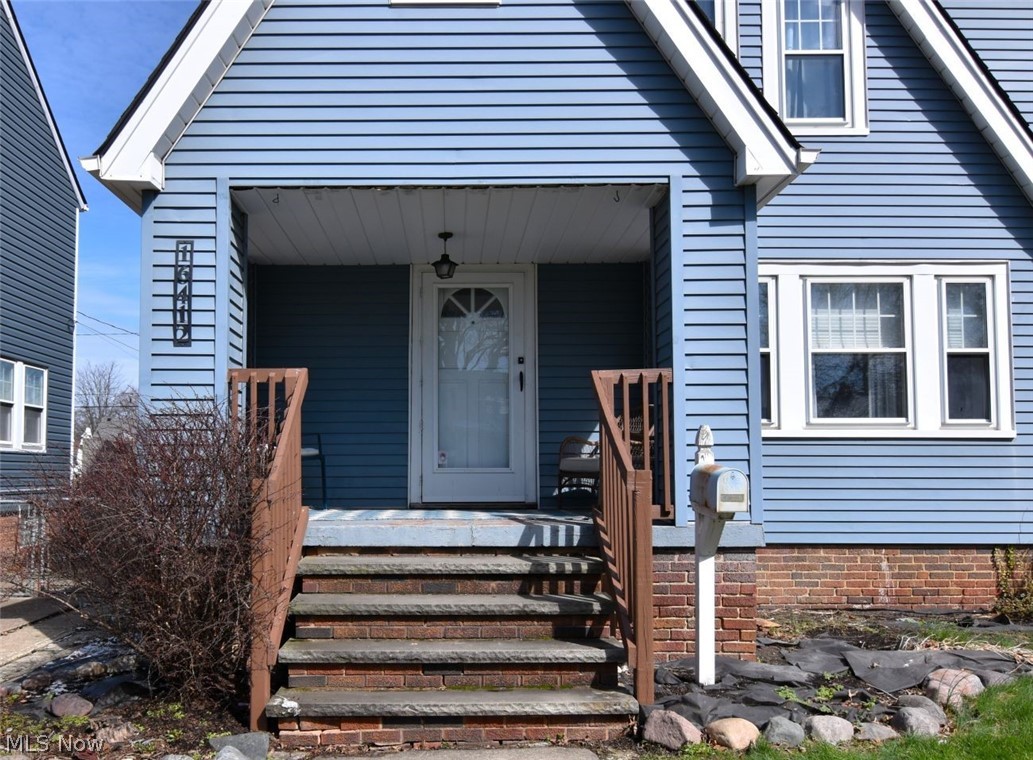 16412 Elsienna Avenue