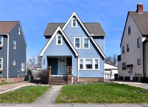 16412 Elsienna Avenue Cleveland OH 44135