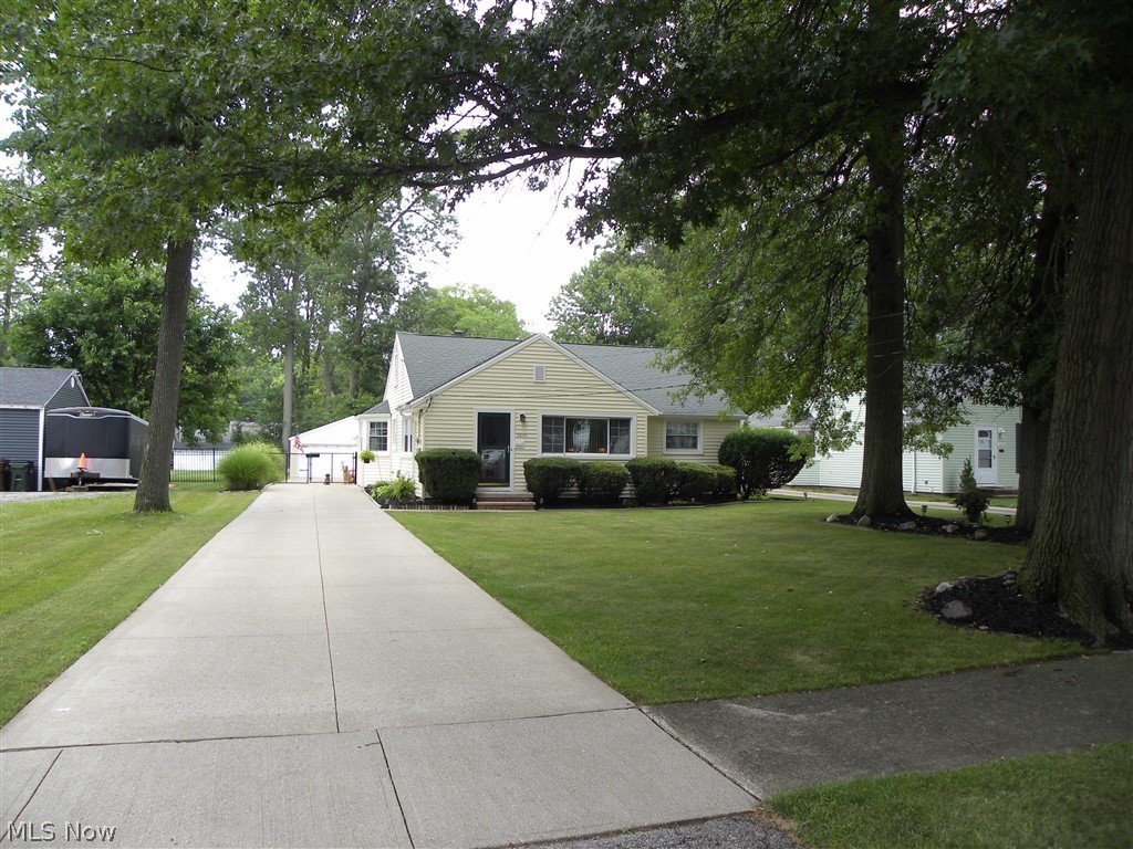Clague Road Homes Cos - Residential