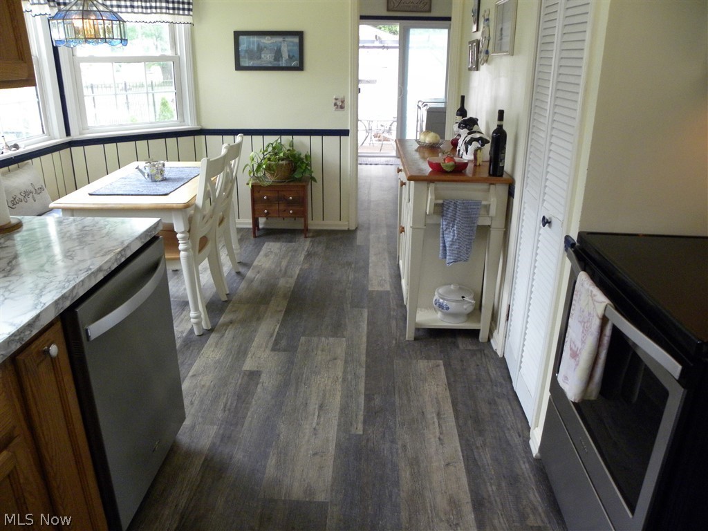 Clague Road Homes Cos - Residential