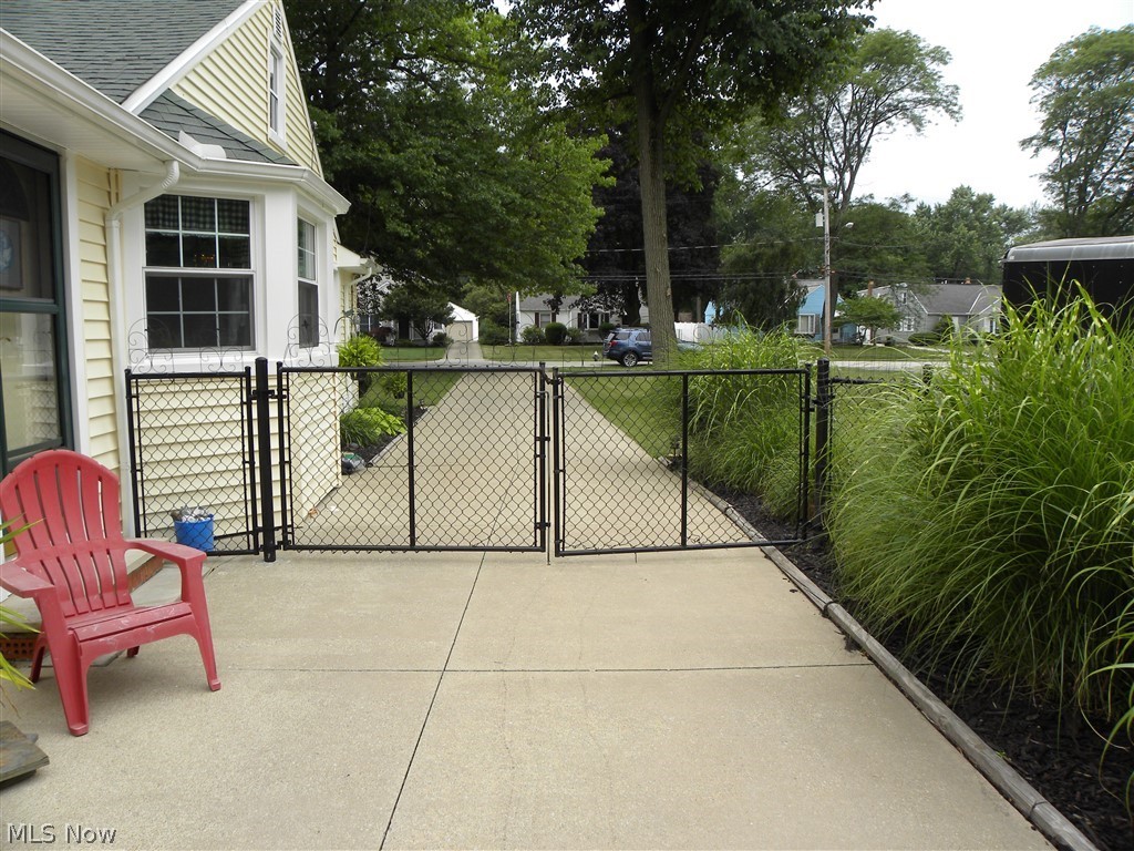 Clague Road Homes Cos - Residential