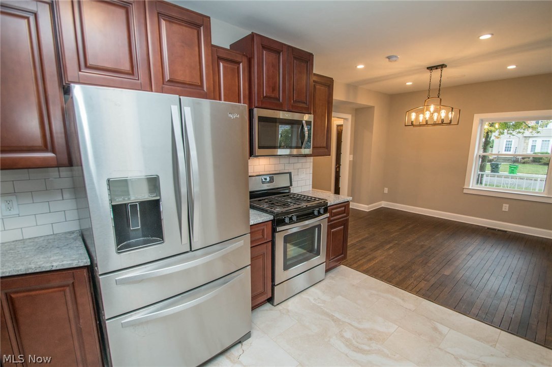 Utopia Beach 03 - Residential