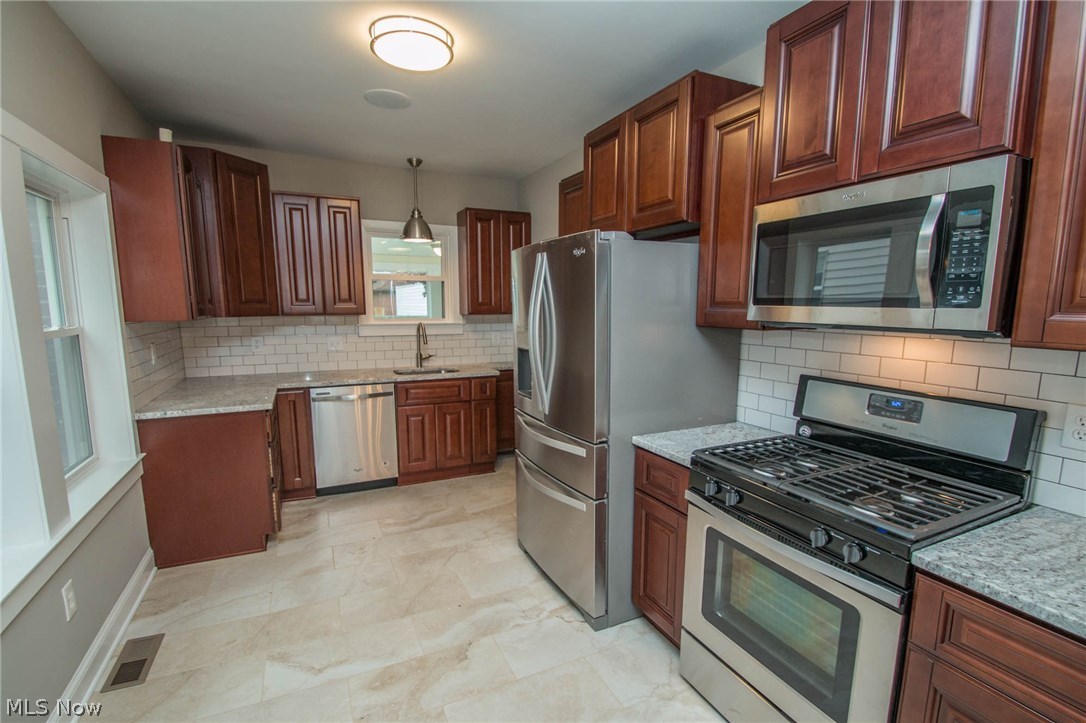 Utopia Beach 03 - Residential