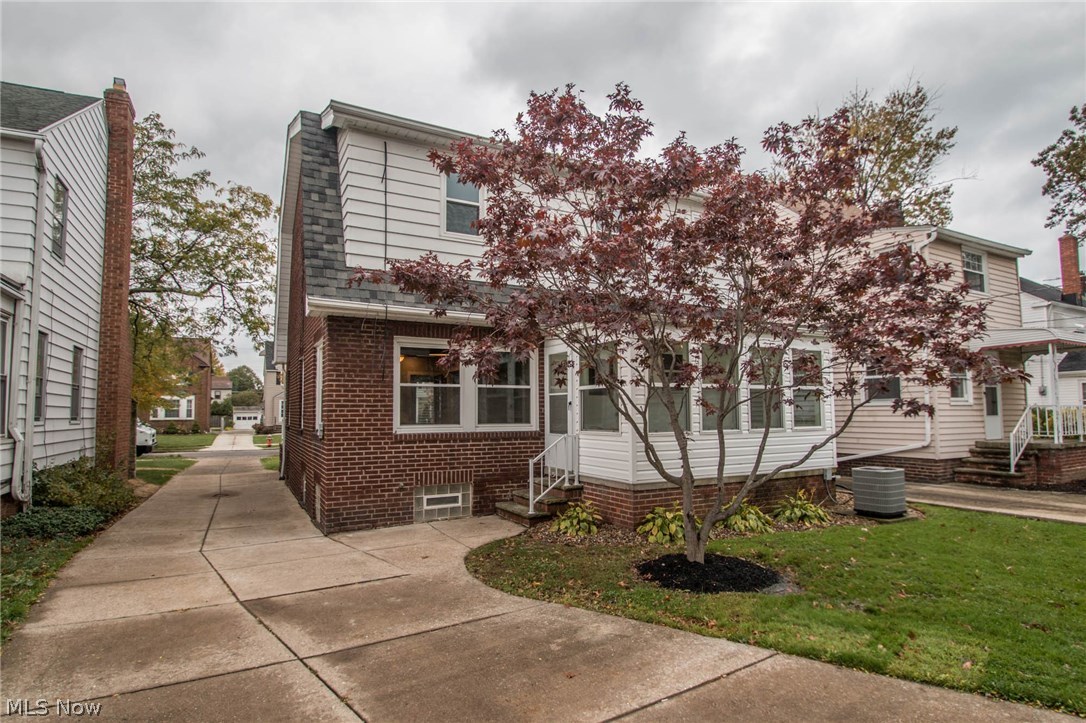 Utopia Beach 03 - Residential