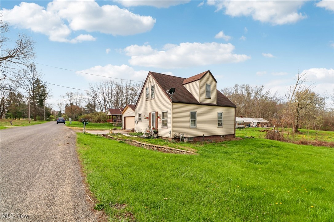 944 Bey Road, Akron, Ohio image 34