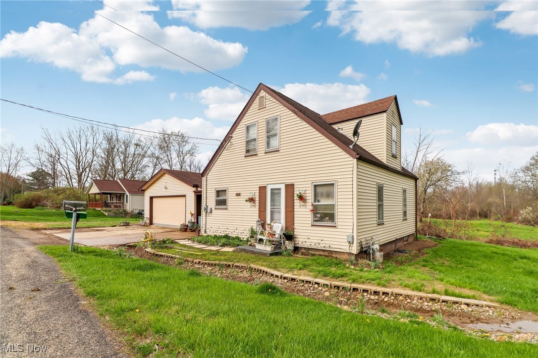 944 Bey Road, Akron, Ohio image 5