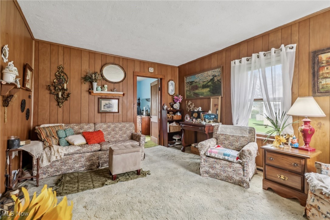 944 Bey Road, Akron, Ohio image 15