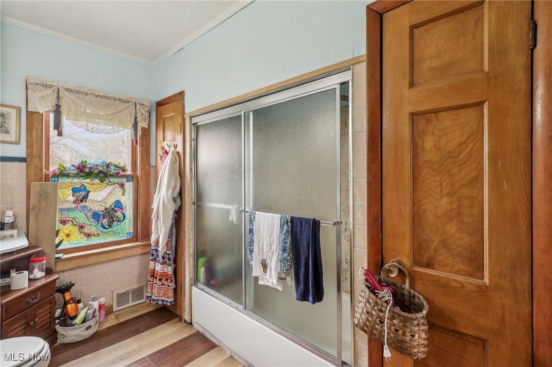 944 Bey Road, Akron, Ohio image 31