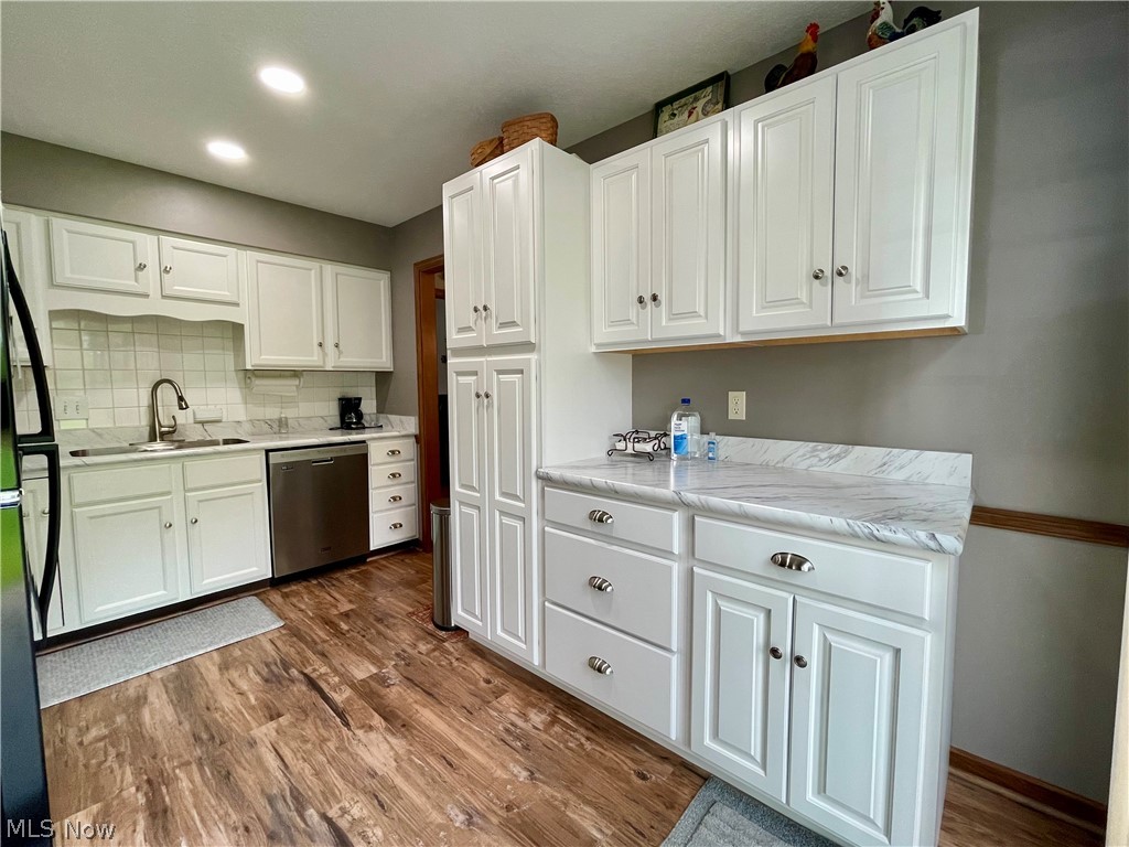 Sunset Knoll Condo - Residential