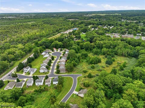Tiny photo for Lighthouse Pointe Drive, Painesville, OH 44077 (MLS # 5239712)
