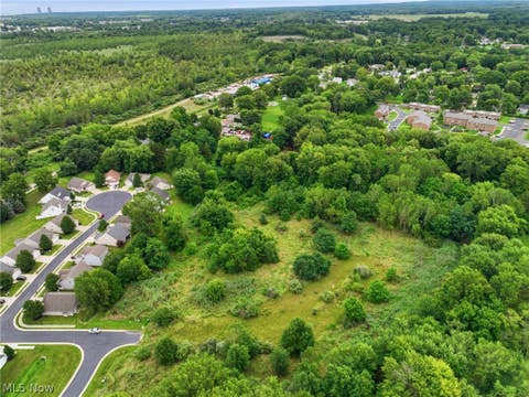 Tiny photo for Lighthouse Pointe Drive, Painesville, OH 44077 (MLS # 5239712)