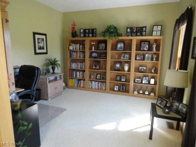 Bob-O-Link - Residential