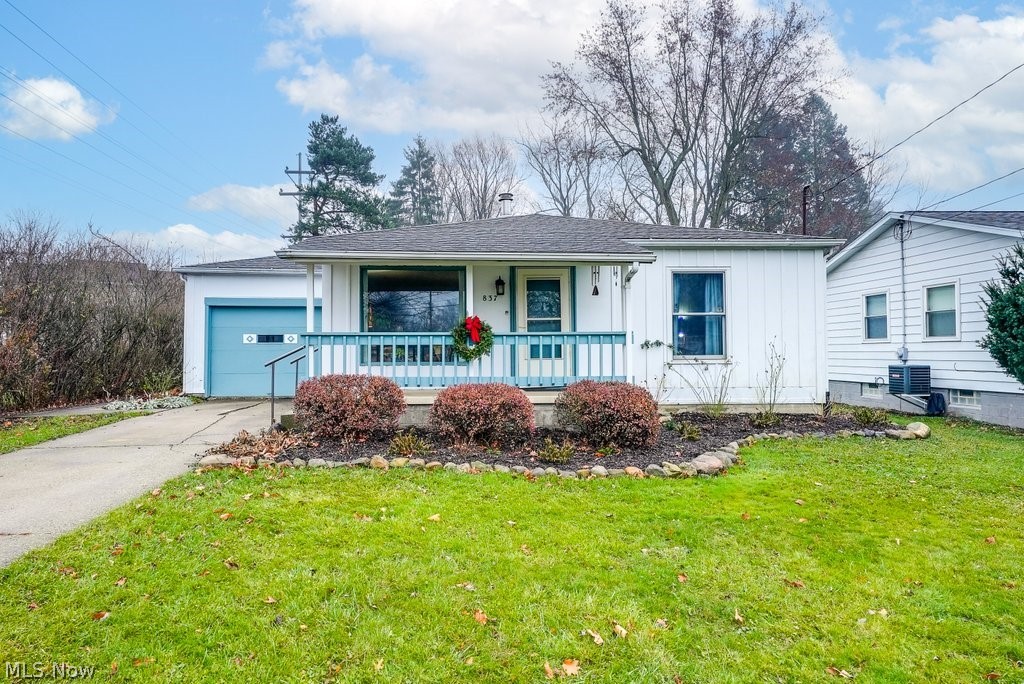 Unique opportunity! Owned by the Original Family since it was built in 1960, this roomy Ranch home is ready for its new owner to create new memories. Located on a quiet well-established neighborhood in Kent within blocks of Davey Elementary, Stanton Middle and Roosevelt High School, the Hike and Bike Trail, Fairchild Athletic Field, and less than a mile from downtown! This 3 Bedroom / 2.5 Bath single home could easily be converted to 4 bedrooms by closing off a doorway to the Bonus room/Office. The cozy Living Room features a wood burning stove to warm up those chilly winter evenings and the entire home sparkles with original hardwood floors throughout. The Heart of the Home is the well-appointed Kitchen with plentiful counter and cabinet space, plus all appliances! Need additional space to unwind? At the rear of the home is a nicely sized Family/Dining room providing an additional 250+ sq. ft. of living space. A large screened in porch perfect for entertaining and enjoying the seasons