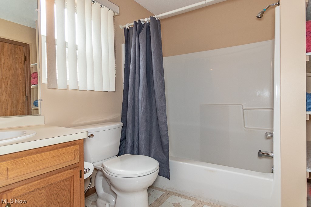 Lanmark Cove Condo Ph V - Residential