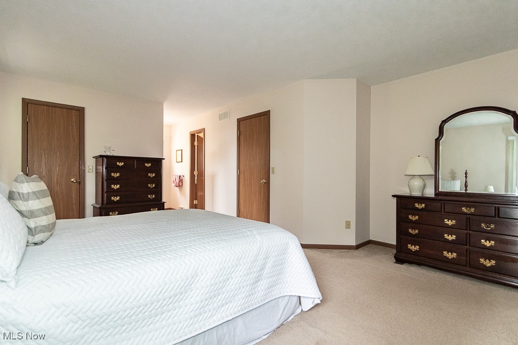 Lanmark Cove Condo Ph V - Residential